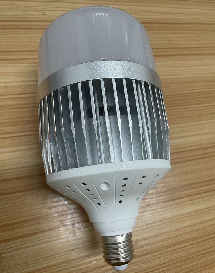 E27 LED Bulb