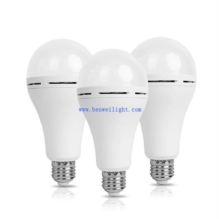 ব্যাটারি চালিত LED বাল্ব