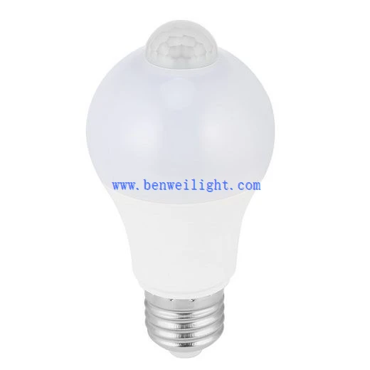 মোশন সেন্সর স্মার্ট ল্যাম্প সহ LED লাইট বাল্ব 12 ওয়াট